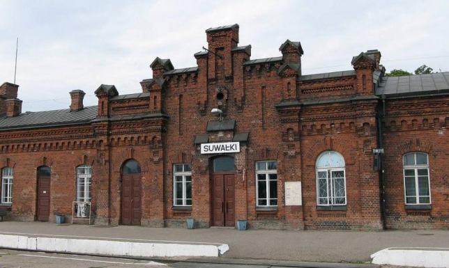 Brak konsultacji społecznych w sprawie umiejscowienia przystanku PKP w Suwałkach?