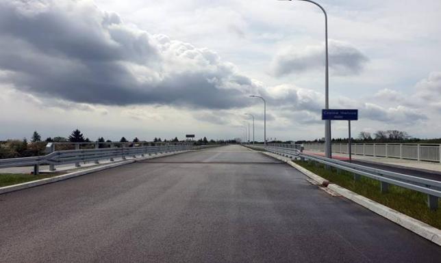 Ulica 100-lecia Niepodległości w Suwałkach bez wykonawcy