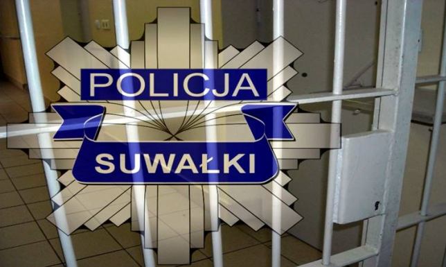 19-latek z Suwałk systematycznie okradał kolegę Kradł pieniądze znajomemu z Suwałk
