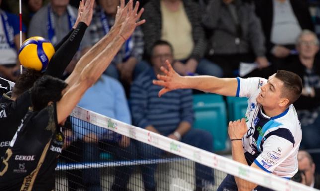 Ślepsk Suwałki gromi Trefl Gdańsk