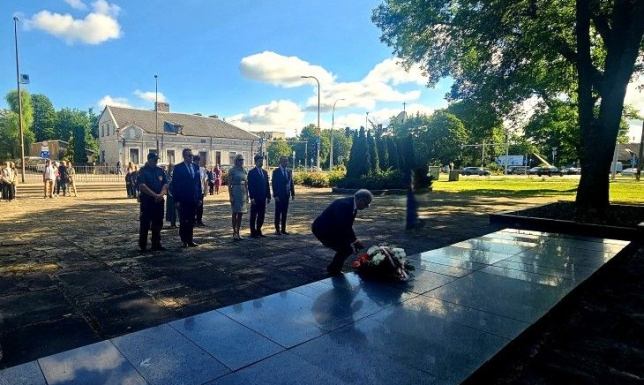 Dzień Pamięci Ofiar Niemieckich Nazistowskich Obozów Koncentracyjnych i Obozów Zagłady Dzień Pamięci Ofiar Niemieckich Nazistowskich Obozów Koncentracyjnych i Obozów Zagłady