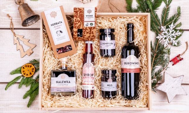 Nie masz pomysłu na świąteczny prezent? Wybierz delikatesowe zestawy świąteczne