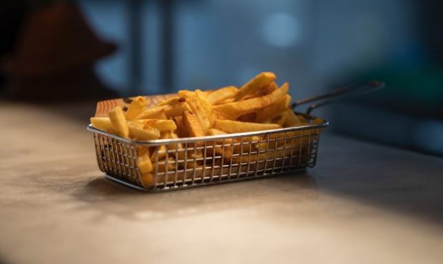 Czy da się schudnąć jedząc tłusto? Przewodnik po diecie ketogenicznej Czy da się schudnąć jedząc tłusto? Przewodnik po diecie ketogenicznej