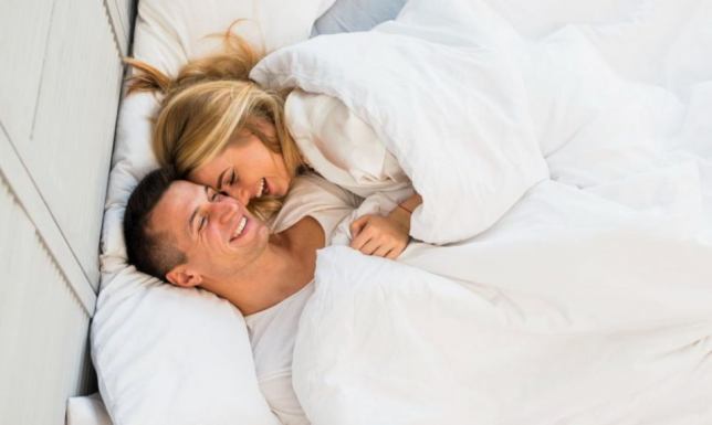 O co zadbać w małej sypialni, aby była funkcjonalna i komfortowa?