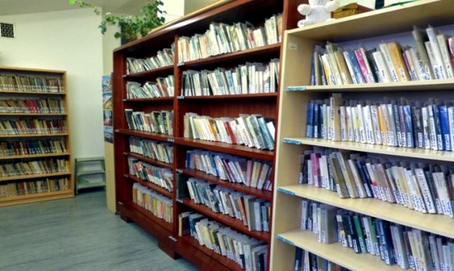 Więźniowie chętnie czytają książki