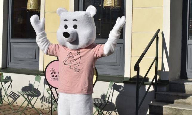 Pierwsza kawiarnia sieci The White Bear w Suwałkach już otwarta