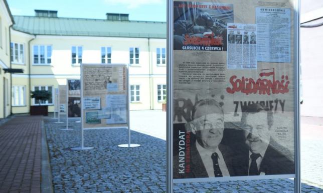 Konferencja historyczno-archiwalna oraz otwarcie wystawy „Andrzej Wajda