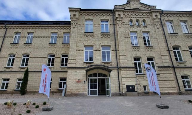 Zezwoleniu na prowadzenie Domu Pomocy Społecznej w Suwałkach