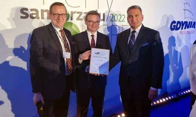 „Perły samorządu 2022” – Suwałki z wyróżnieniem