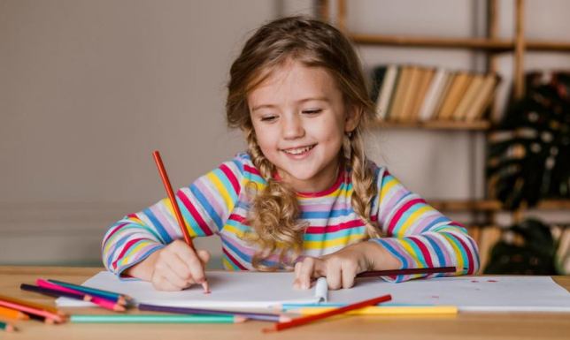 Rozwijanie dziecięcej pasji do rysowania i malowania – jak to zrobić?