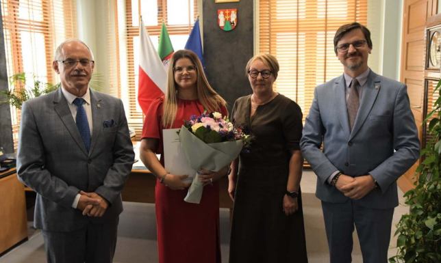 Władze Suwałk zatwierdziły kadrę kierowniczą sześciu miejskich placówek