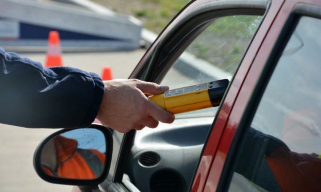 suwalscy policjanci wyeliminowali z ruchu drogowego 5 nietrzeźwych kierowców