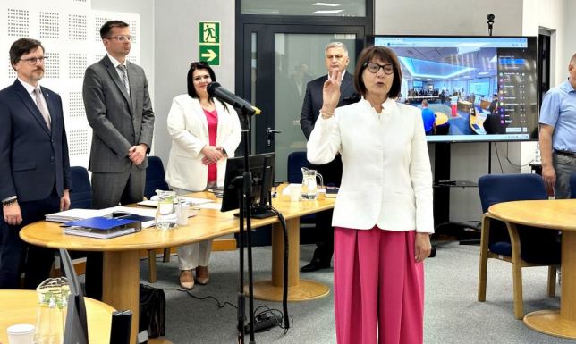 Ślubowanie radnej Alicji Andrulewicz z klubu Razem dla Suwałk