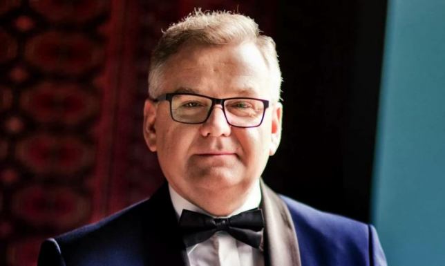 Artur Andrus z Zespołem "Recital kabaretowy"