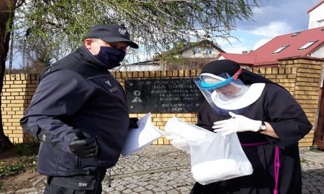 Areszt Śledczy w Suwałkach pomaga w walce z koronawirusem