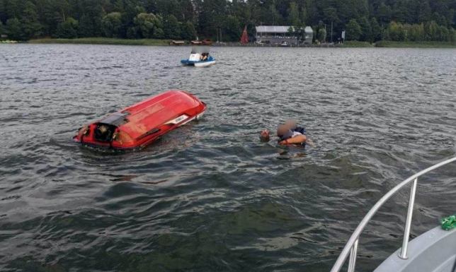 Dwie osoby wypadły ze skutera