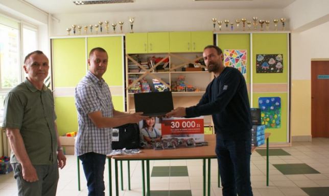 Laptopy dla szkoły w Bakałarzewie