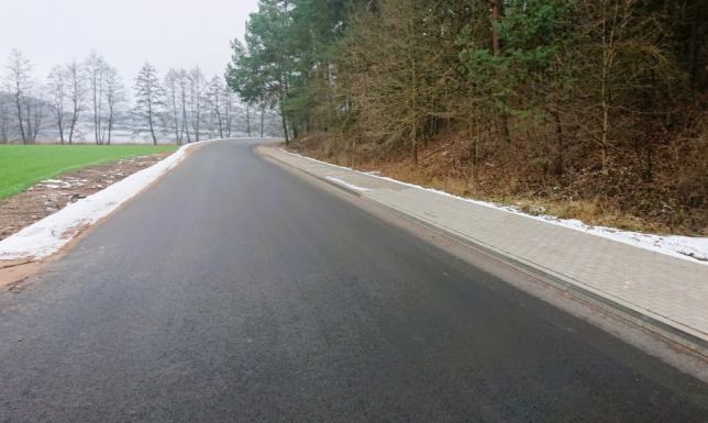 Droga Bakałarzewo-Nowa Wieś przebudowana przebudowa odcinka drogi powiatowej z Bakałarzewa do końca Nowej Wsi