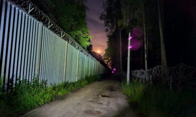Modernizacja bariery fizycznej na granicy z Białorusią