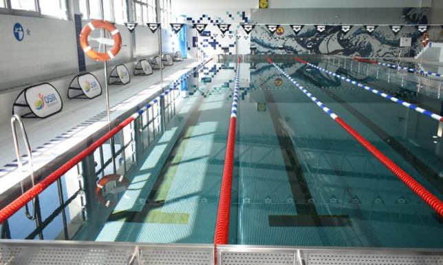 mieszkańcy oraz uczniowie suwalskich szkół będą mogli skorzystać z nowego basenu