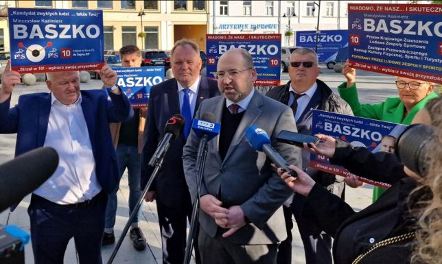 Konferencja prasowa Mieczysława Kazimierza Baszko w Suwałkach