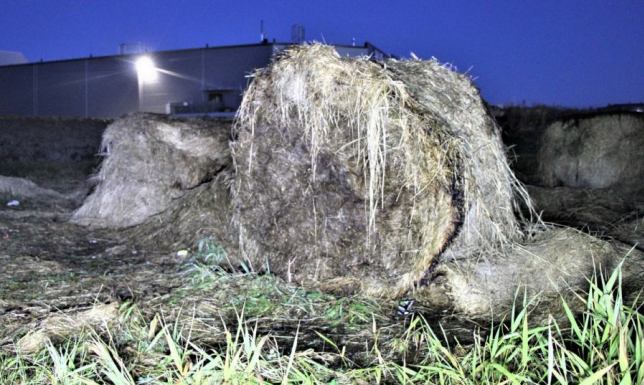 14-latek z Augustowa na obrzeżach miasta podpalił bele siana