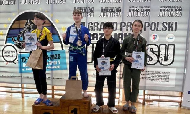 Aktywny weekend zawodników Berserker's Team Suwałki młodzi zawodnicy Berserker's Team Suwałki z medalami