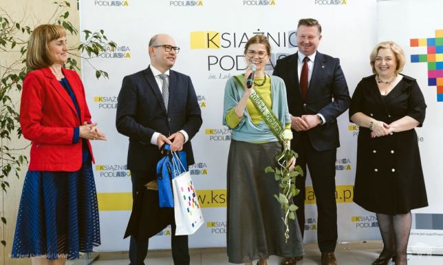 kierownik Gminnej Biblioteki Publicznej w Wiżajnach nagrodzona