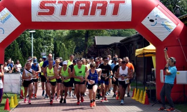 Charytatywny bieg nad Zalewem Arkadia