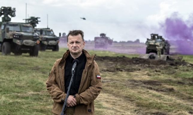 Mariusz Błaszczak z wizytą podczas ćwiczeń Bull Run-12 Mariusz Błaszczak z wizytą podczas ćwiczeń Bull Run-12