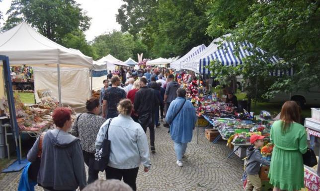 wysokie opłat za możliwość ustawienia stoisk na festiwalu bluesowym