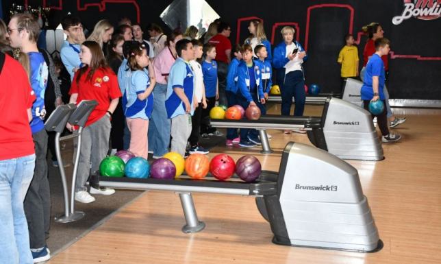 90 zawodników z 12 placówek specjalnych i integracyjnych 