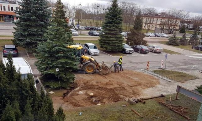 Remont chodnika przy siedzibie Starostwa Powiatowego w Suwałkach