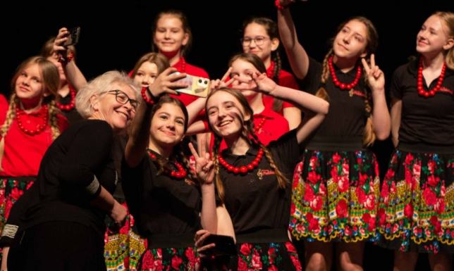 Celem konkursu jest upowszechnianie śpiewu chóralnego w szkołach