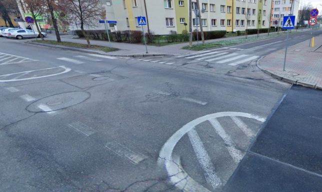 Naprawy nawierzchni na suwalskich ulicach - utrudnienia drogowe remonty nawierzchni bitumicznych na kilku ulicach w Suwałkach