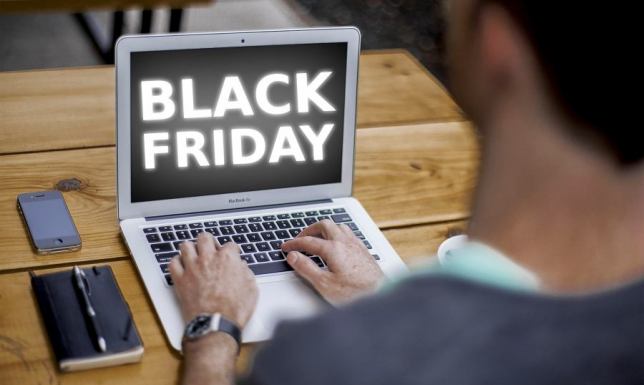 Black Friday w sieci - uważajmy na cyberprzestępców Black Friday - czas największych wyprzedaży w ciągu roku