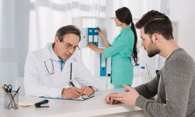 Pakiet badań dla mężczyzn – jakie badania warto robić regularnie?