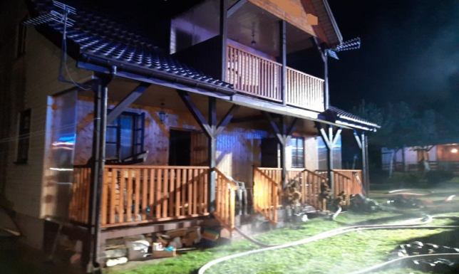 pożar budynku wypoczynkowego w miejscowości Nowa Wieś
