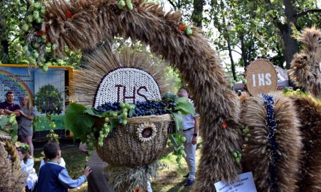 W sobotę Dożynki w Gibach Dożynki Diecezjalno-Gminno-Powiatowe Giby 2024