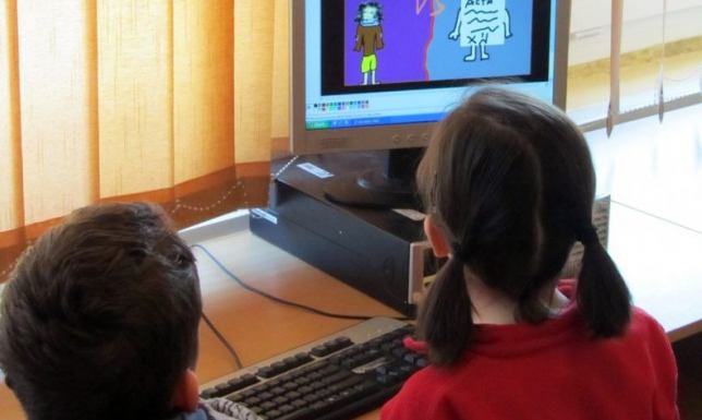 90 % rodziców sygnalizuje negatywny wpływ nauczania zdalnego Interpelacja Zdzisława Przełomca w sprawie wpływu nauczania zdalnego na dzieci