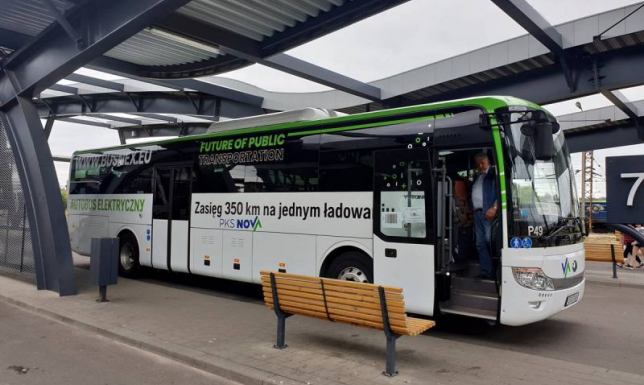 Testują autobus elektryczny