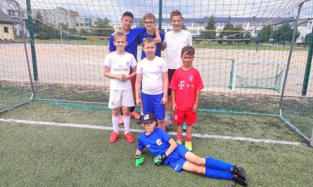 cykl bezpłatnych zajęć pn. „EUROFUTBOL – WYGRAJ Z NUDĄ”