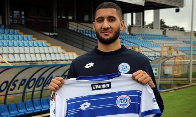 Nowy zawodnik podpisał kontrakt z suwalskimi Wigrami