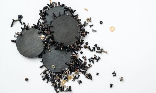 Dlaczego Magnesy Neodymowe są tak popularne? Dlaczego Magnesy Neodymowe są tak popularne?