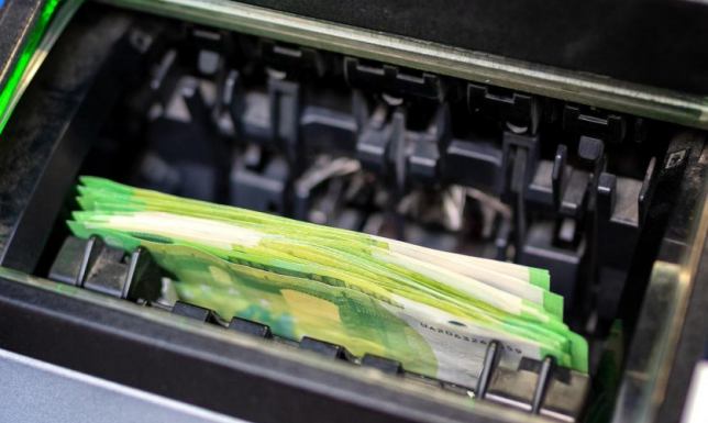 Konto bankowe - jak przelać pieniądze z PayPal na konto? Konto bankowe - jak przelać pieniądze z PayPal na konto?