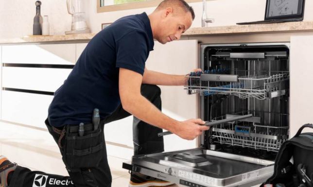 Autoryzowany serwis urządzeń Electrolux w Suwałkach – gdzie naprawić sprzęt AGD? Autoryzowany serwis urządzeń Electrolux w Suwałkach – gdzie naprawić sprzęt AGD?