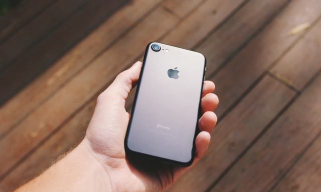 Wymiana baterii w iPhone 7