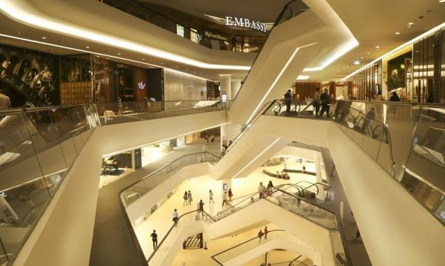 Gabloty szklane do eksponowania przedmiotów Gabloty szklane do eksponowania przedmiotów