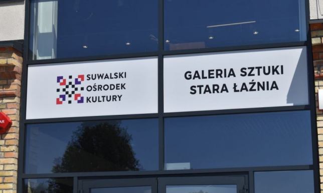 Parasole piwne przy Starej Łaźni