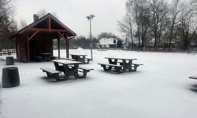 Zakończyła się modernizacja gminnego placu w Starym Folwarku